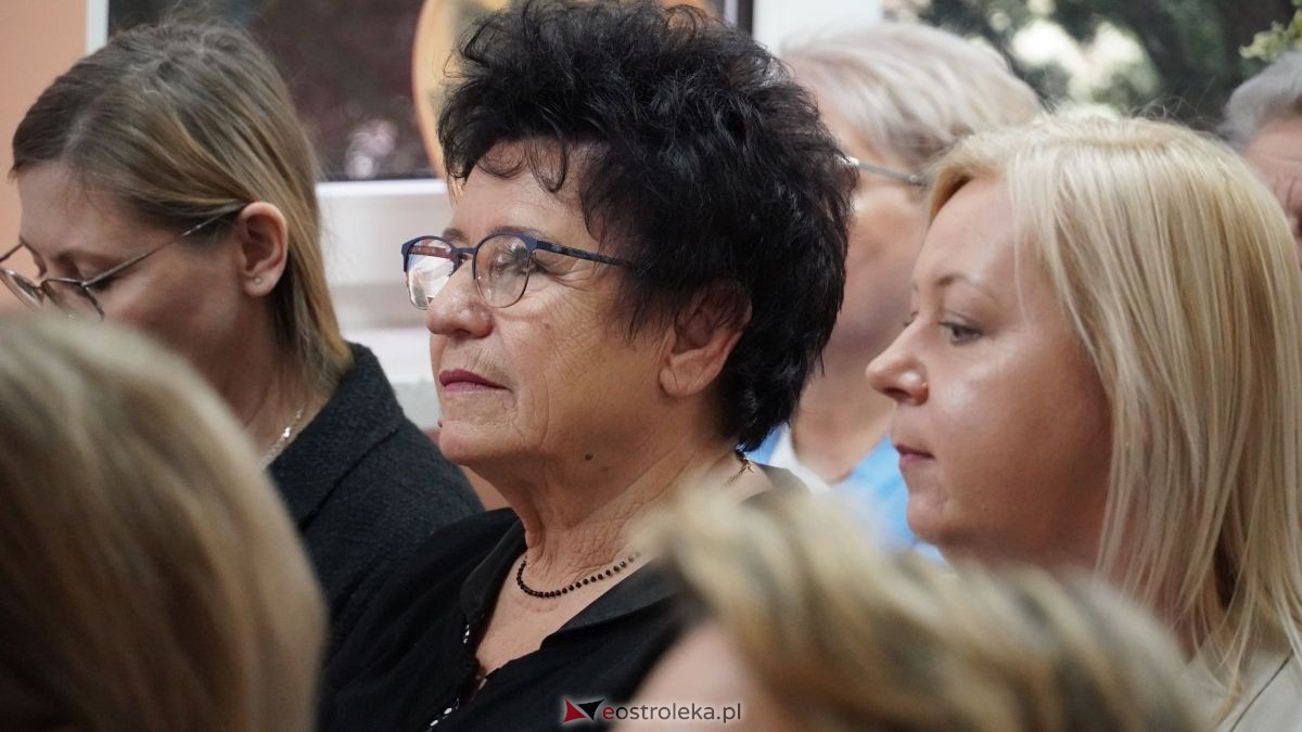Dzień pracownika socjalnego w Ostrołęckim DPS [21.11.2025] - zdjęcie #23 - eOstroleka.pl