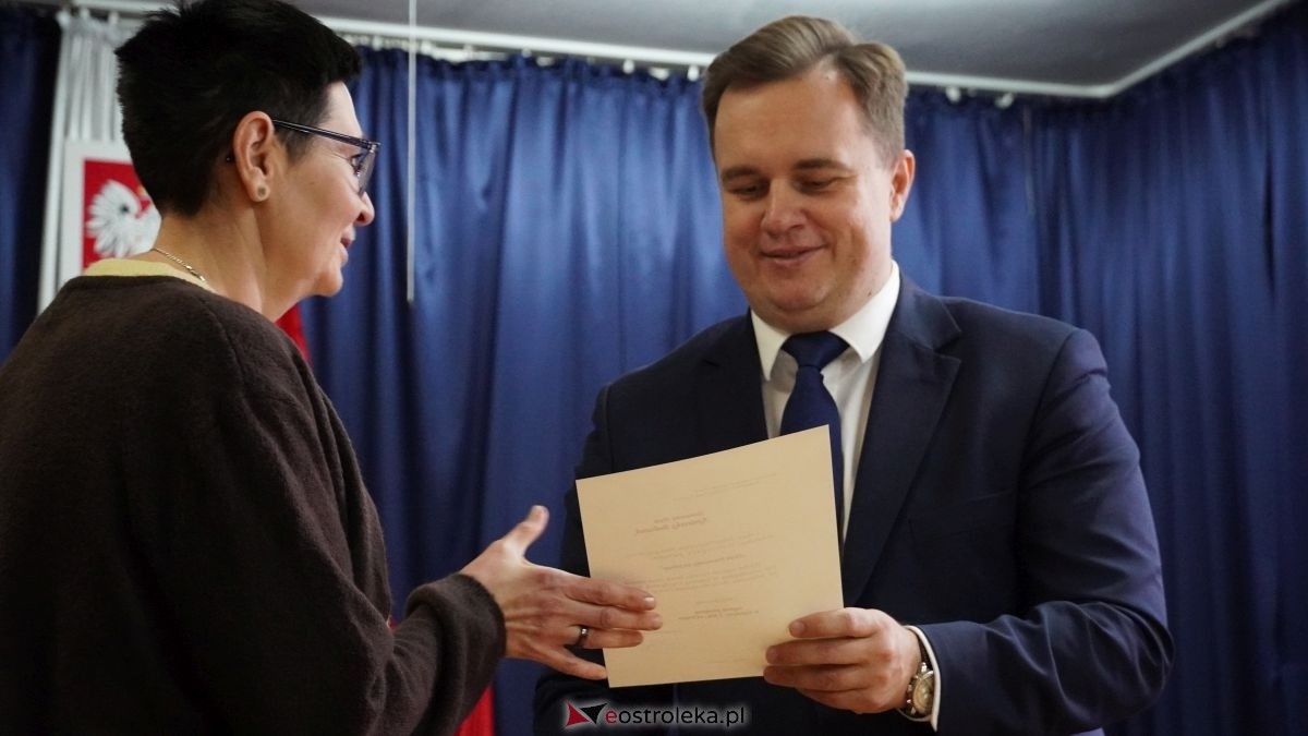 Dzień pracownika socjalnego w Ostrołęckim DPS [21.11.2025] - zdjęcie #12 - eOstroleka.pl