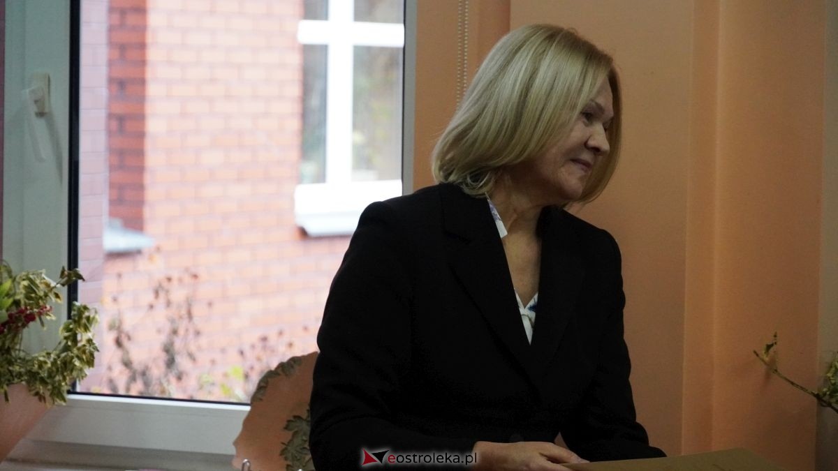 Dzień pracownika socjalnego w Ostrołęckim DPS [21.11.2025] - zdjęcie #4 - eOstroleka.pl