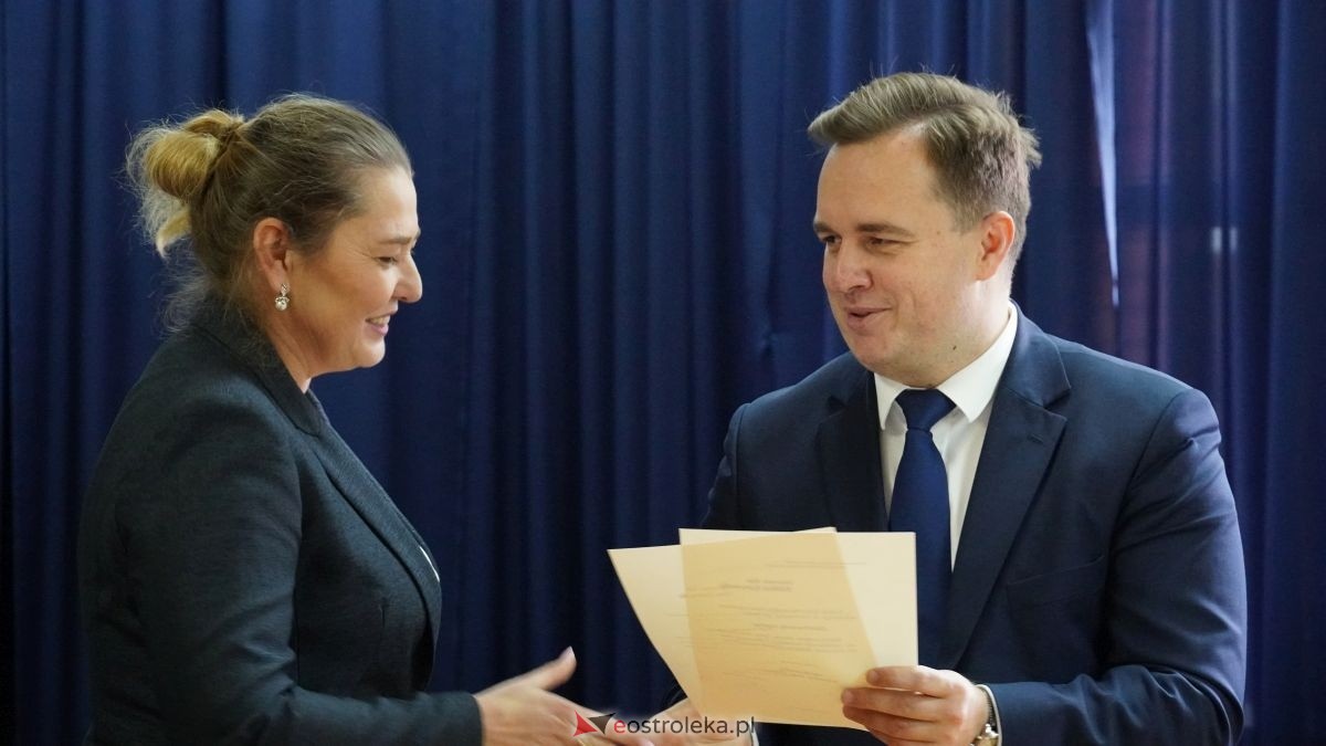 Dzień pracownika socjalnego w Ostrołęckim DPS [21.11.2025] - zdjęcie #2 - eOstroleka.pl