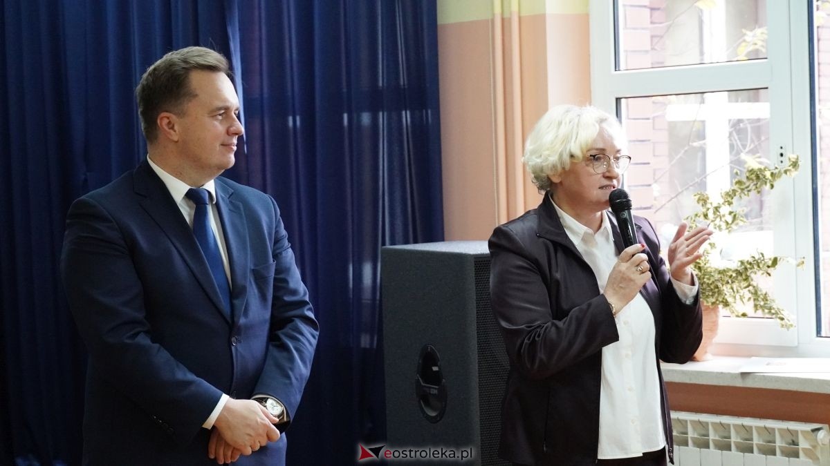 Dzień pracownika socjalnego w Ostrołęckim DPS [21.11.2025] - zdjęcie #1 - eOstroleka.pl