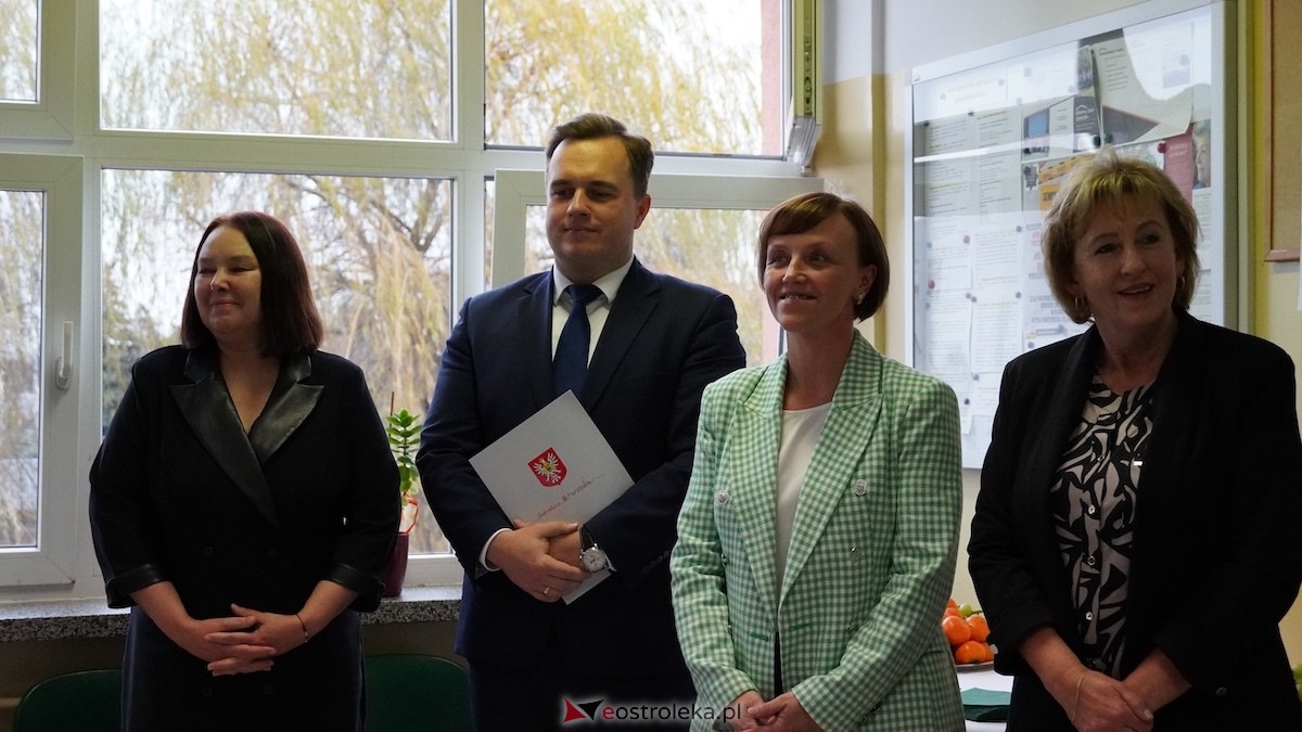 Dzień pracownika socjalnego w MOPR w Ostrołęce [21.11.2025] - zdjęcie #30 - eOstroleka.pl