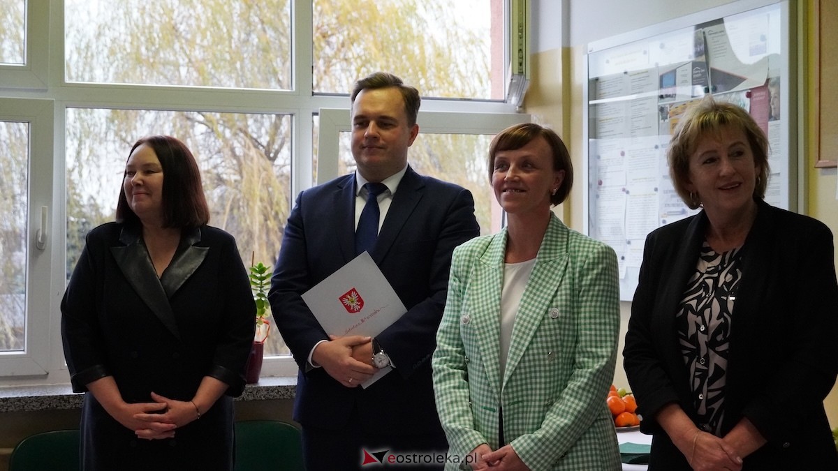 Dzień pracownika socjalnego w MOPR w Ostrołęce [21.11.2025] - zdjęcie #29 - eOstroleka.pl