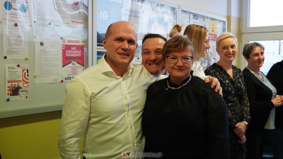 Dzień pracownika socjalnego w MOPR w Ostrołęce [21.11.2025] - zdjęcie #3 - eOstroleka.pl