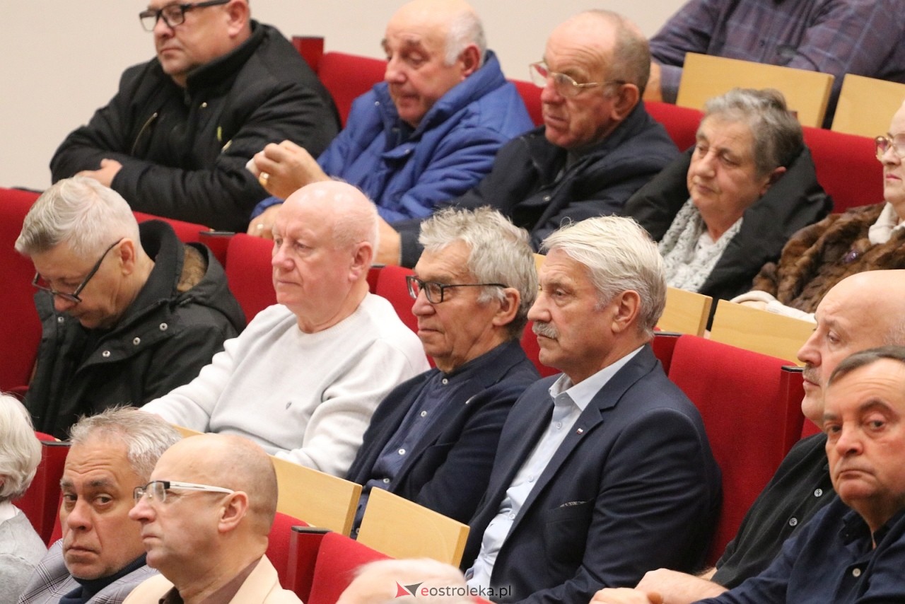 Spotkanie z posłem Radosławem Foglem [22.11.2025] - zdjęcie #55 - eOstroleka.pl