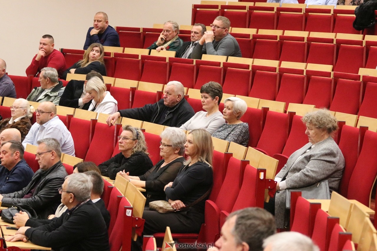 Spotkanie z posłem Radosławem Foglem [22.11.2025] - zdjęcie #52 - eOstroleka.pl