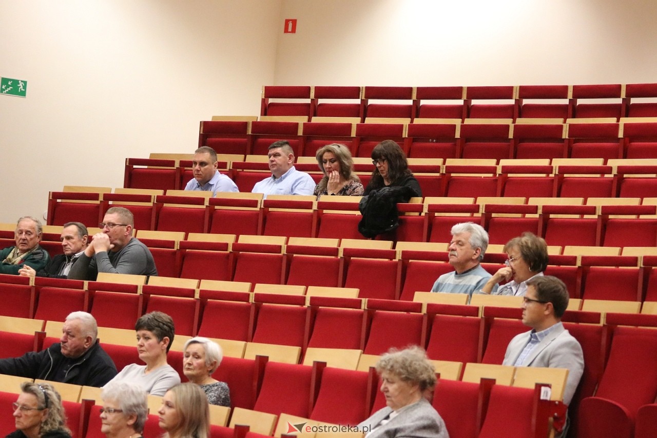 Spotkanie z posłem Radosławem Foglem [22.11.2025] - zdjęcie #45 - eOstroleka.pl