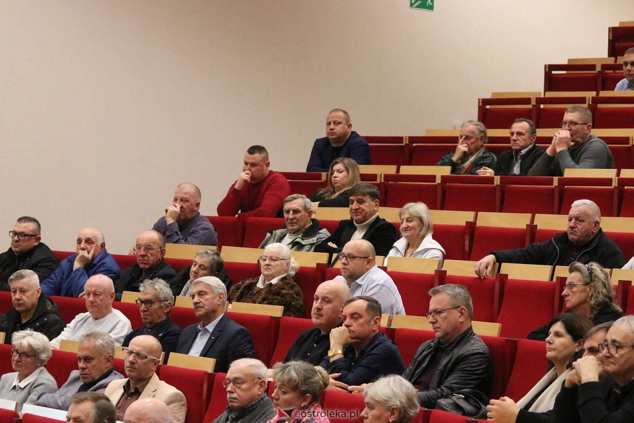 Spotkanie z posłem Radosławem Foglem [22.11.2025] - zdjęcie #42 - eOstroleka.pl