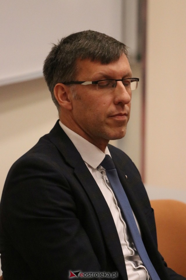 Spotkanie z posłem Radosławem Foglem [22.11.2025] - zdjęcie #41 - eOstroleka.pl