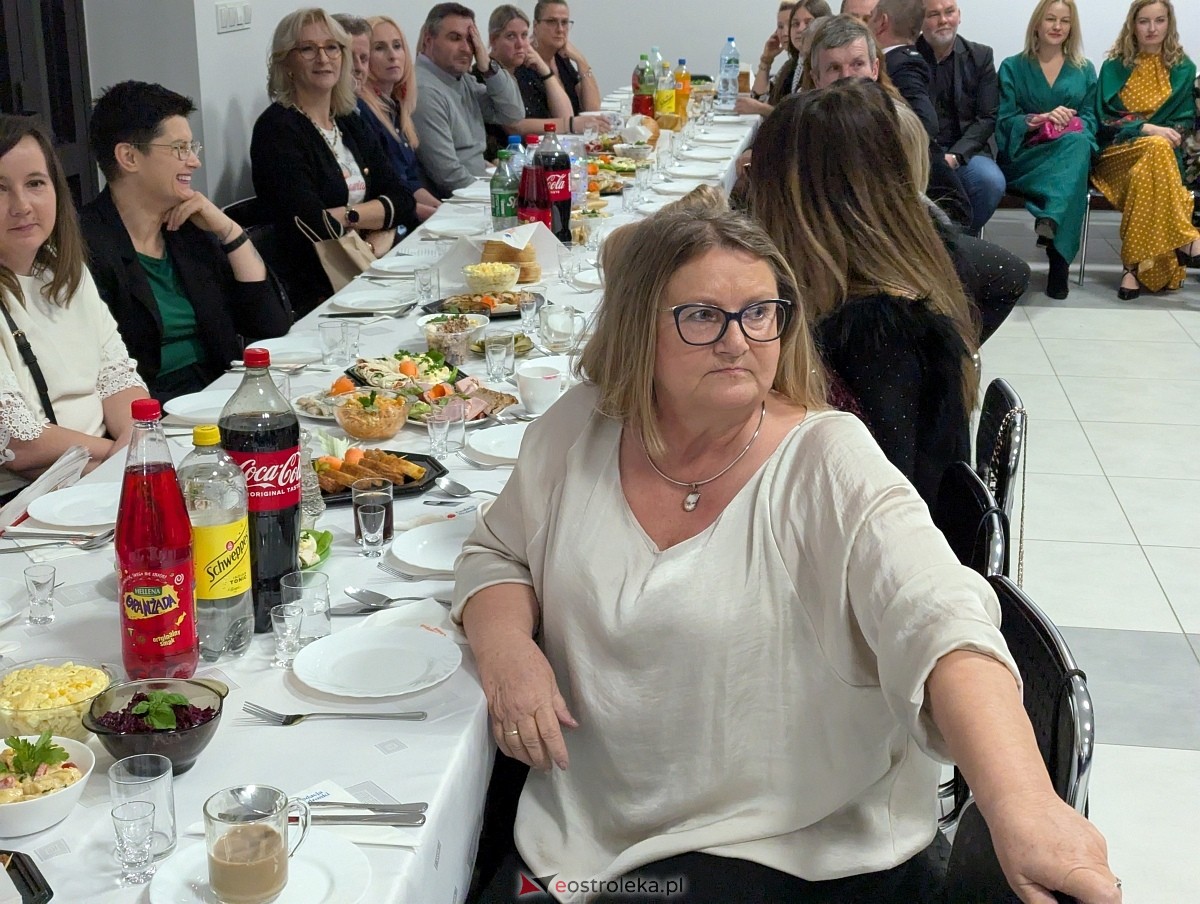 Śpiewem i żartem - przegląd talentów w Kamiance [22.11.2025] - zdjęcie #83 - eOstroleka.pl