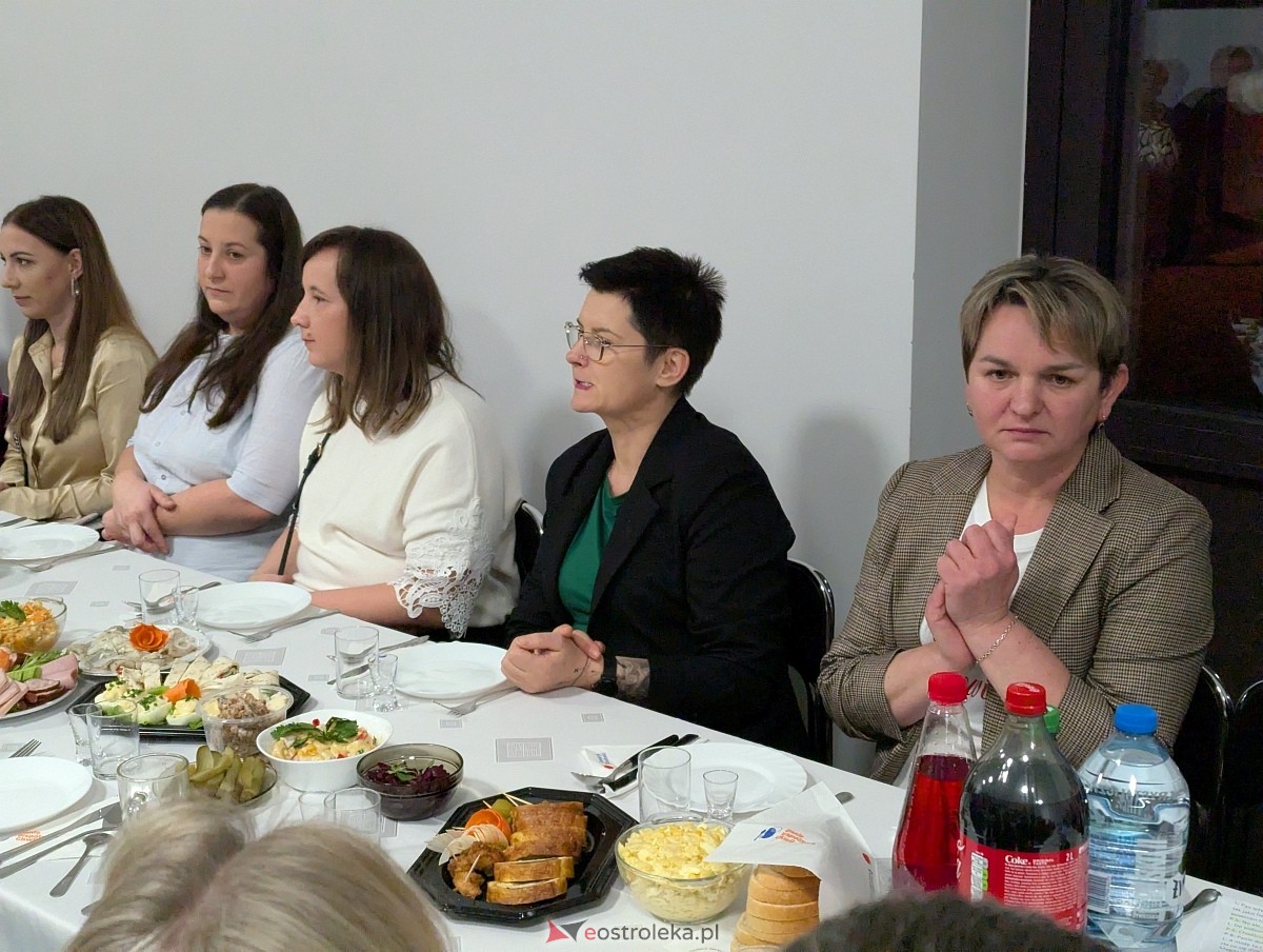 Śpiewem i żartem - przegląd talentów w Kamiance [22.11.2025] - zdjęcie #63 - eOstroleka.pl
