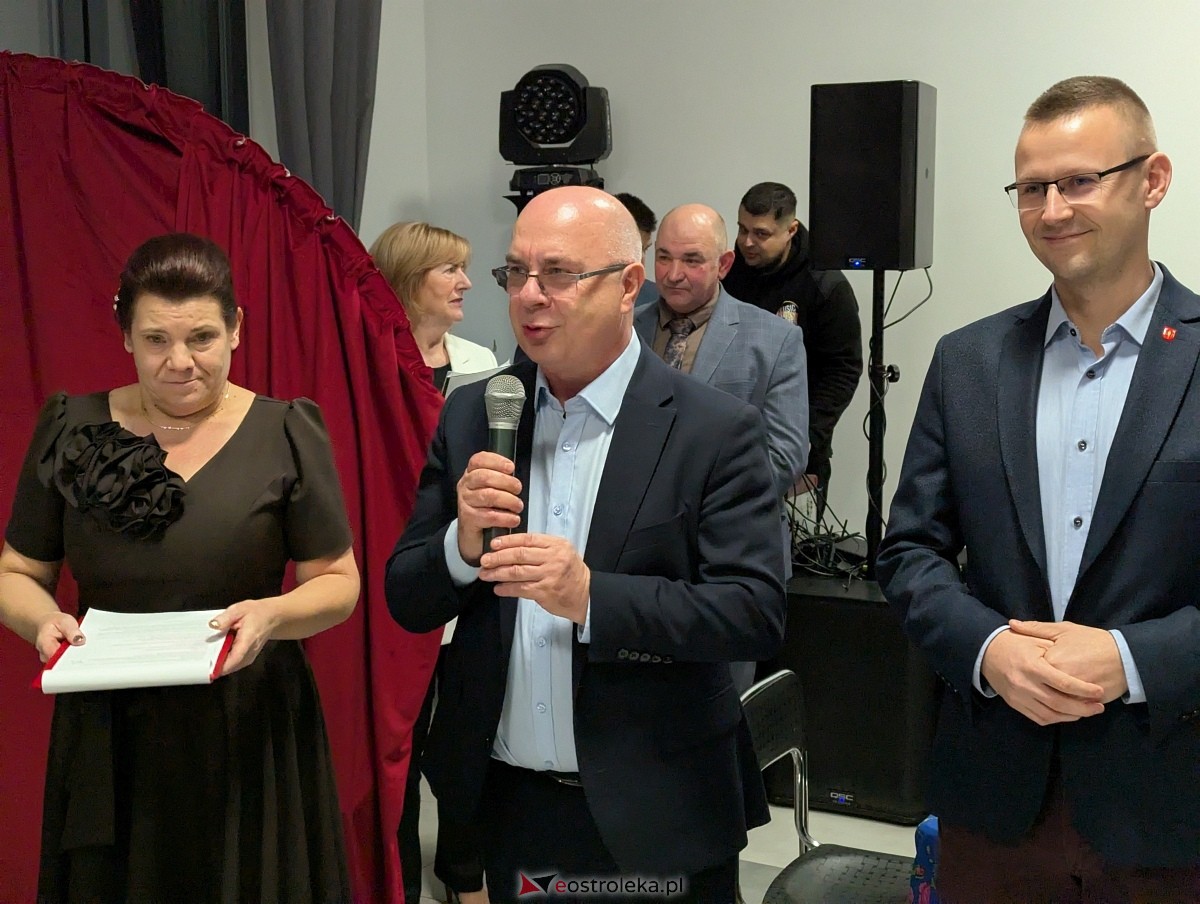 Śpiewem i żartem - przegląd talentów w Kamiance [22.11.2025] - zdjęcie #48 - eOstroleka.pl