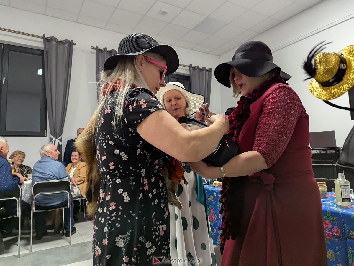 Śpiewem i żartem - przegląd talentów w Kamiance [22.11.2025] - zdjęcie #37 - eOstroleka.pl