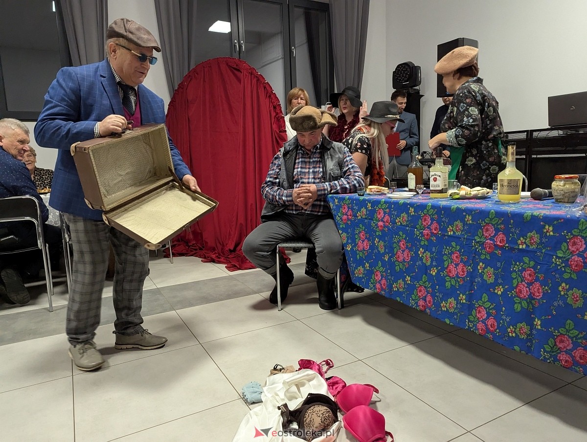 Śpiewem i żartem - przegląd talentów w Kamiance [22.11.2025] - zdjęcie #28 - eOstroleka.pl