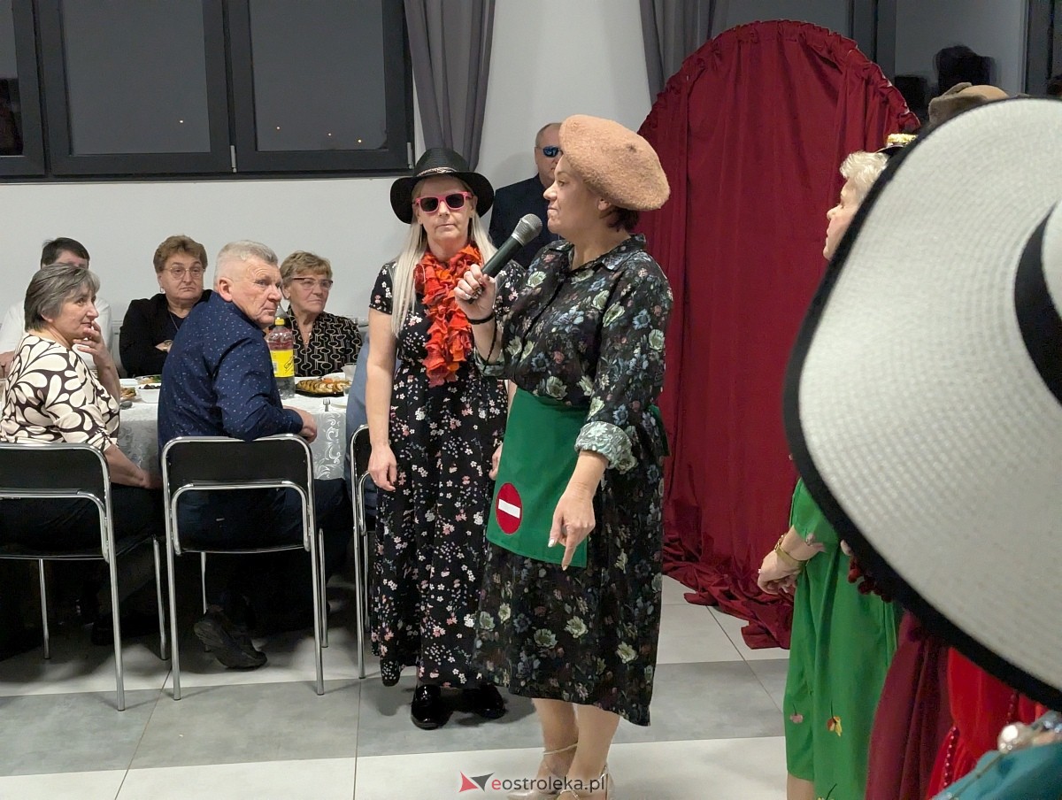 Śpiewem i żartem - przegląd talentów w Kamiance [22.11.2025] - zdjęcie #17 - eOstroleka.pl