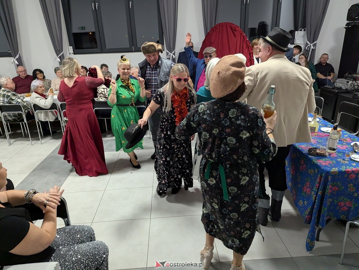 Śpiewem i żartem - przegląd talentów w Kamiance [22.11.2025] - zdjęcie #15 - eOstroleka.pl