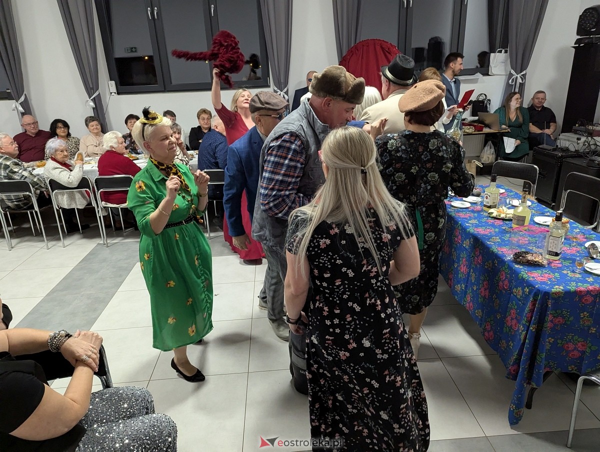 Śpiewem i żartem - przegląd talentów w Kamiance [22.11.2025] - zdjęcie #14 - eOstroleka.pl