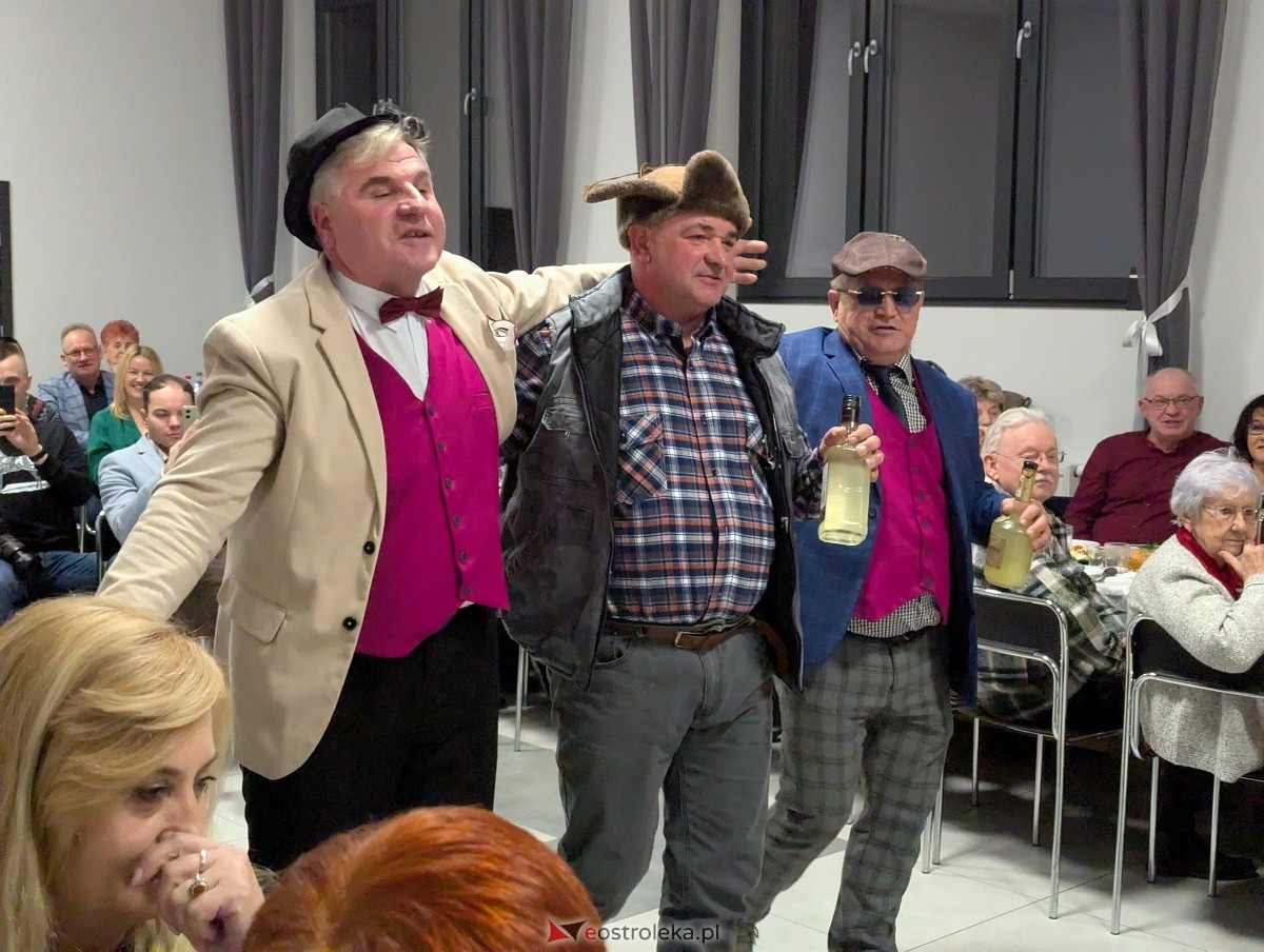 Śpiewem i żartem - przegląd talentów w Kamiance [22.11.2025] - zdjęcie #9 - eOstroleka.pl