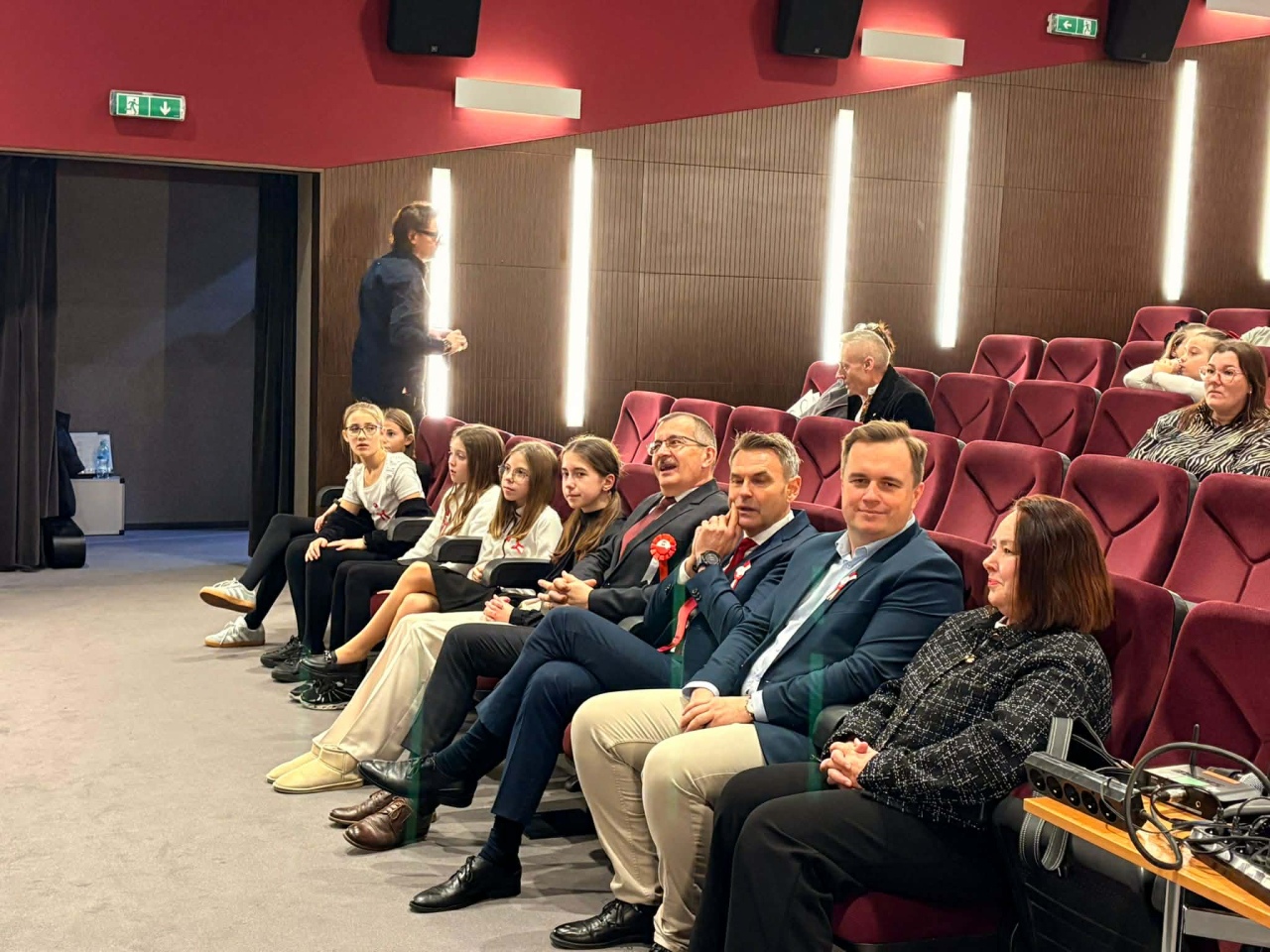 V Międzyszkolny Konkurs Pieśni Legionowych [20.11.2025] - zdjęcie #33 - eOstroleka.pl