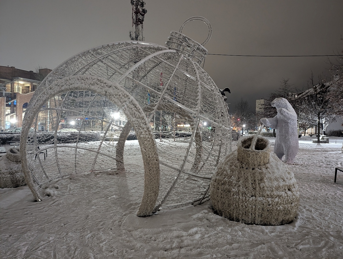 Świąteczne ozdoby w Ostrołęce [23.11.2025] - zdjęcie #12 - eOstroleka.pl