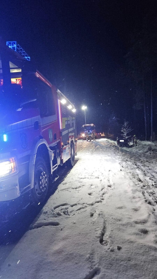 Wypadek w Serafinie [24.11.2025] - zdjęcie #2 - eOstroleka.pl