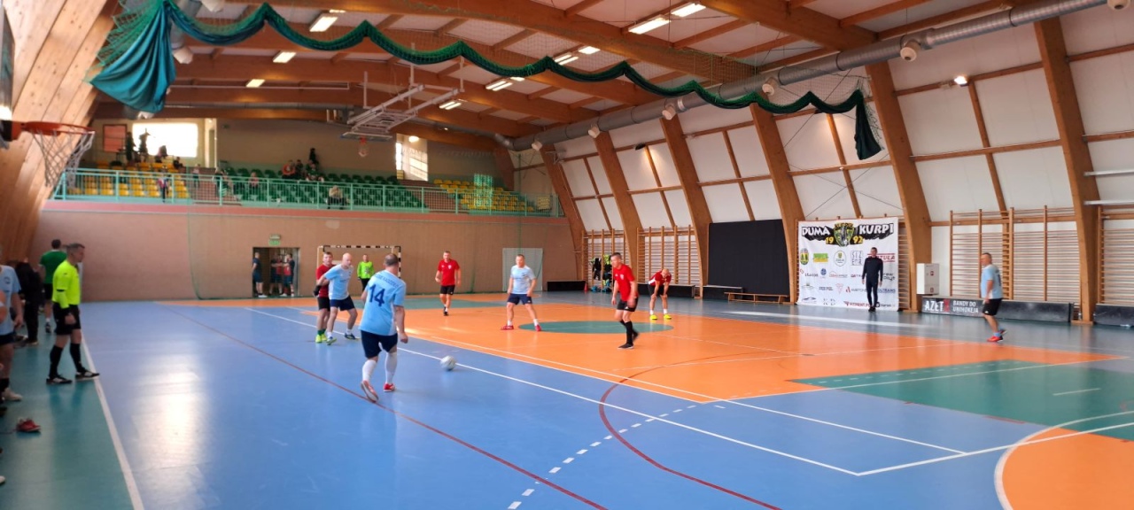 Oldboje rozgrzali Chudek! Zacięty turniej o puchar wójta rozstrzygnięty [22.11.2025] - zdjęcie #16 - eOstroleka.pl