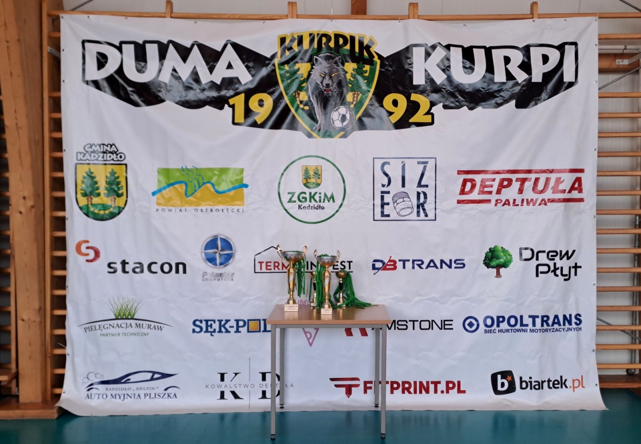 Oldboje rozgrzali Chudek! Zacięty turniej o puchar wójta rozstrzygnięty [22.11.2025] - zdjęcie #15 - eOstroleka.pl