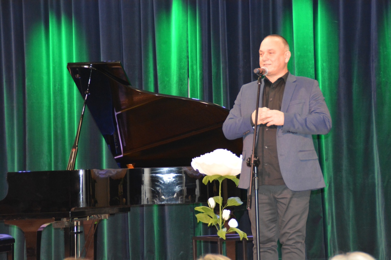 Koncert fortepianowy Chopin w Kadzidle [22.11.2025] - zdjęcie #12 - eOstroleka.pl