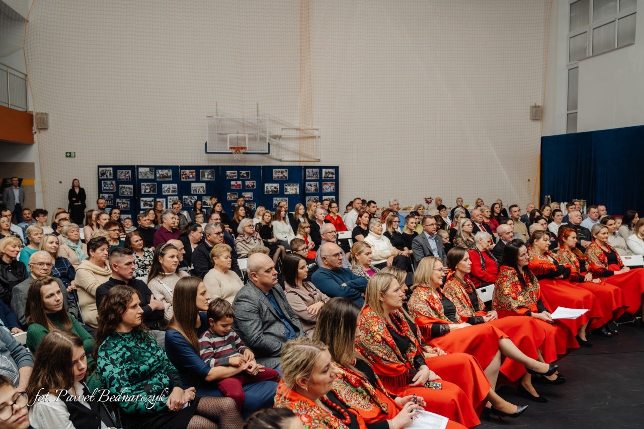 Koncert Gitary dla Niepodległej w Szkole Podstawowej w Lipnikach [21.11.2025] - zdjęcie #3 - eOstroleka.pl