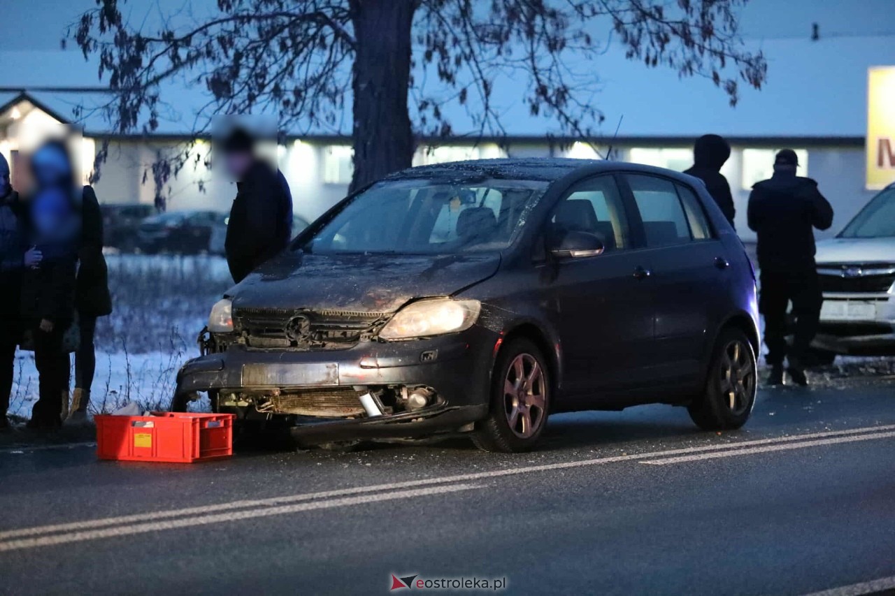 Wypadek w Antoniach [24.11.2025] - zdjęcie #8 - eOstroleka.pl