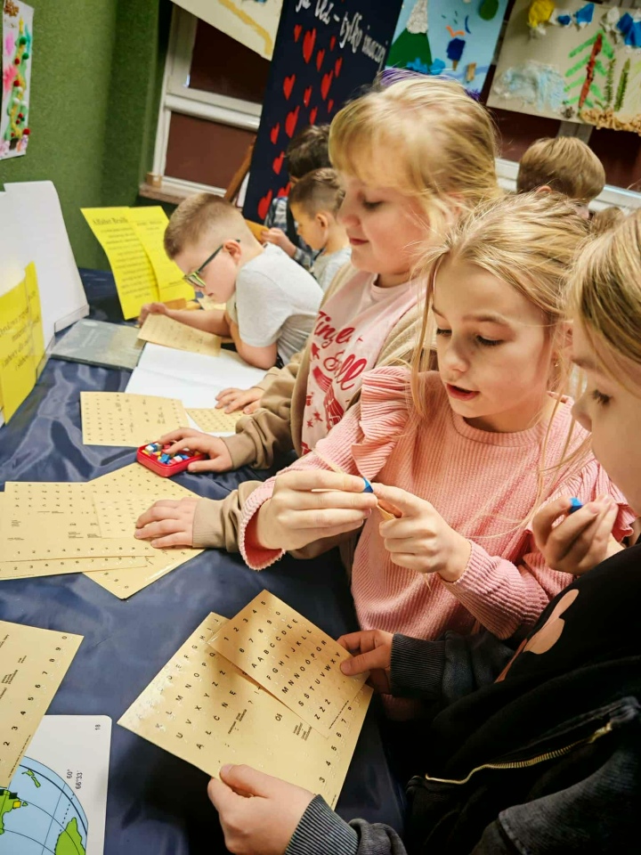 Odlotowy niewidomy w SP 10 w Ostrołęce - zdjęcie #25 - eOstroleka.pl