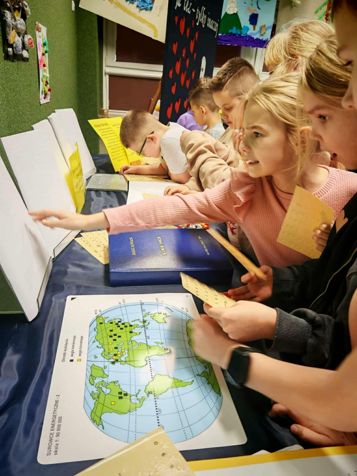 Odlotowy niewidomy w SP 10 w Ostrołęce - zdjęcie #19 - eOstroleka.pl