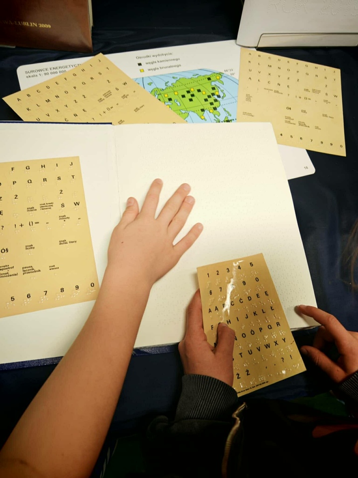 Odlotowy niewidomy w SP 10 w Ostrołęce - zdjęcie #14 - eOstroleka.pl