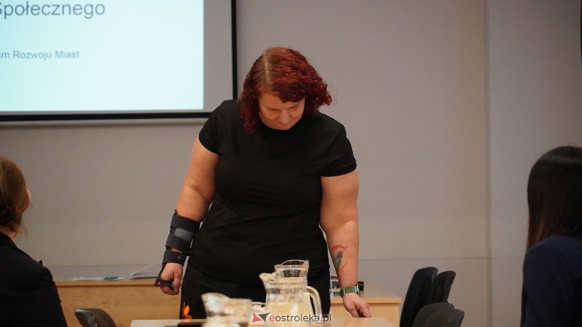Duży projekt, wspólne korzyści. Ostrołęka i gmina Rzekuń budują nową jakość życia dla mieszkańców! Rusza projekt Młodzi w centrum wart miliony! [25.11.2025] - zdjęcie #103 - eOstroleka.pl