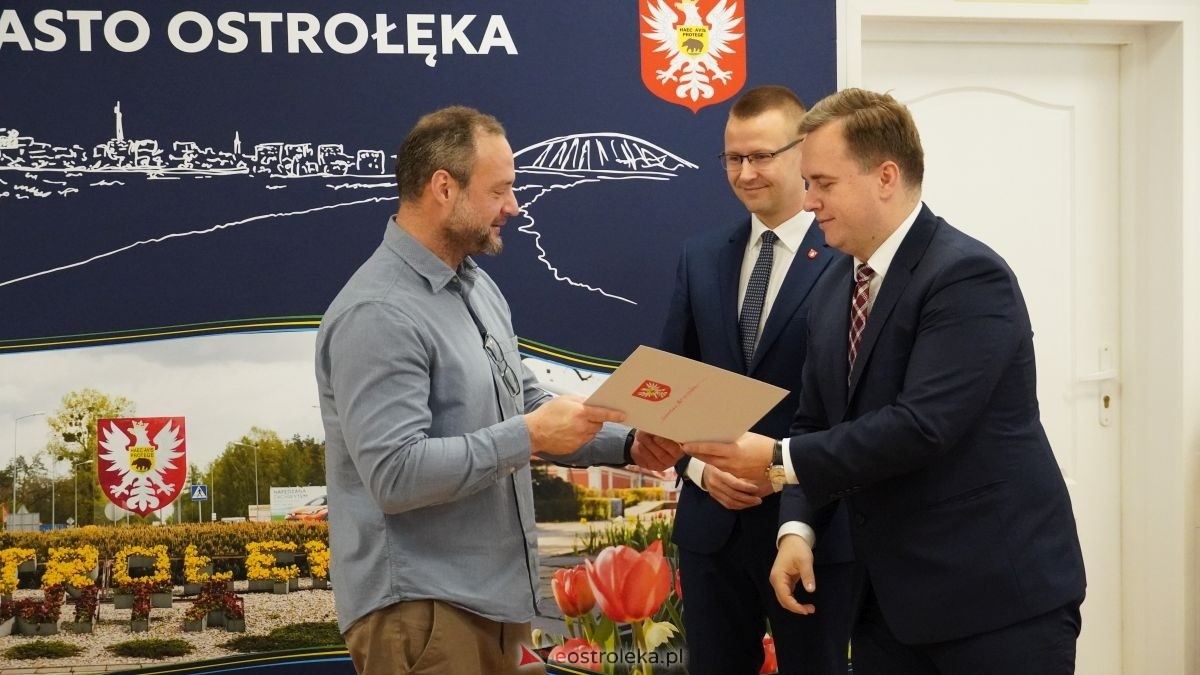 Duży projekt, wspólne korzyści. Ostrołęka i gmina Rzekuń budują nową jakość życia dla mieszkańców! Rusza projekt Młodzi w centrum wart miliony! [25.11.2025] - zdjęcie #63 - eOstroleka.pl