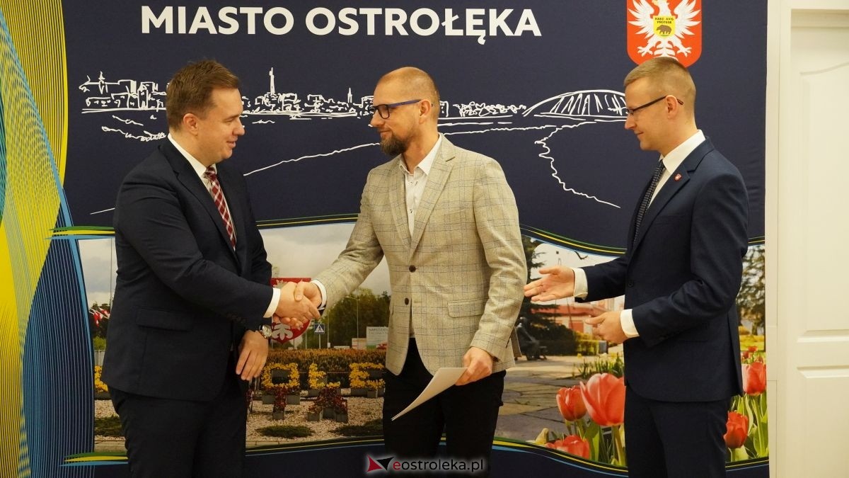 Duży projekt, wspólne korzyści. Ostrołęka i gmina Rzekuń budują nową jakość życia dla mieszkańców! Rusza projekt Młodzi w centrum wart miliony! [25.11.2025] - zdjęcie #58 - eOstroleka.pl