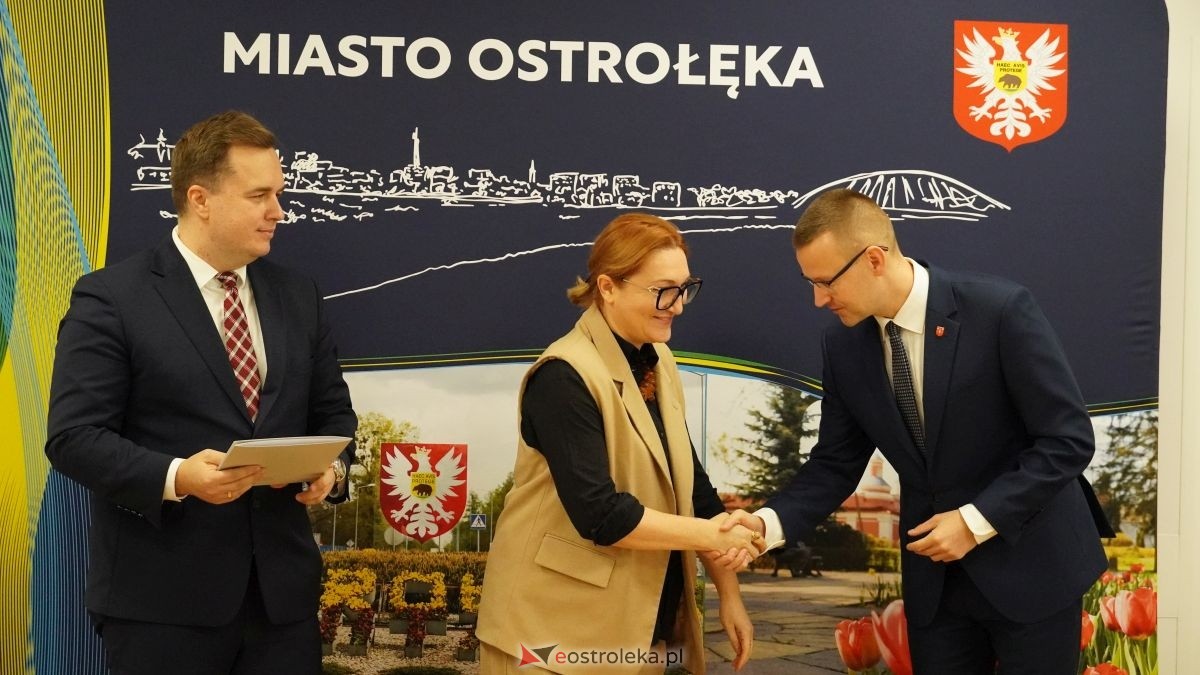 Duży projekt, wspólne korzyści. Ostrołęka i gmina Rzekuń budują nową jakość życia dla mieszkańców! Rusza projekt Młodzi w centrum wart miliony! [25.11.2025] - zdjęcie #42 - eOstroleka.pl