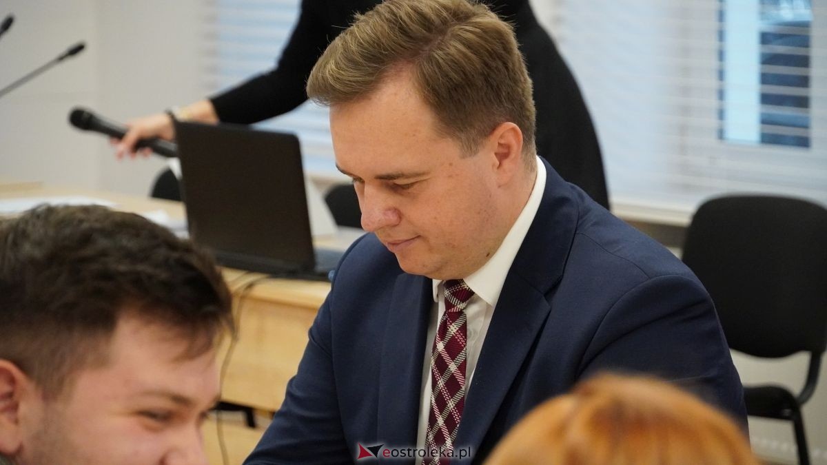 Duży projekt, wspólne korzyści. Ostrołęka i gmina Rzekuń budują nową jakość życia dla mieszkańców! Rusza projekt Młodzi w centrum wart miliony! [25.11.2025] - zdjęcie #16 - eOstroleka.pl