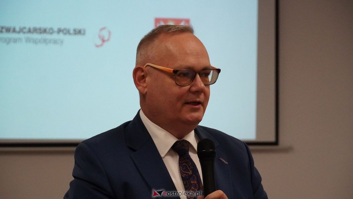 Duży projekt, wspólne korzyści. Ostrołęka i gmina Rzekuń budują nową jakość życia dla mieszkańców! Rusza projekt Młodzi w centrum wart miliony! [25.11.2025] - zdjęcie #6 - eOstroleka.pl