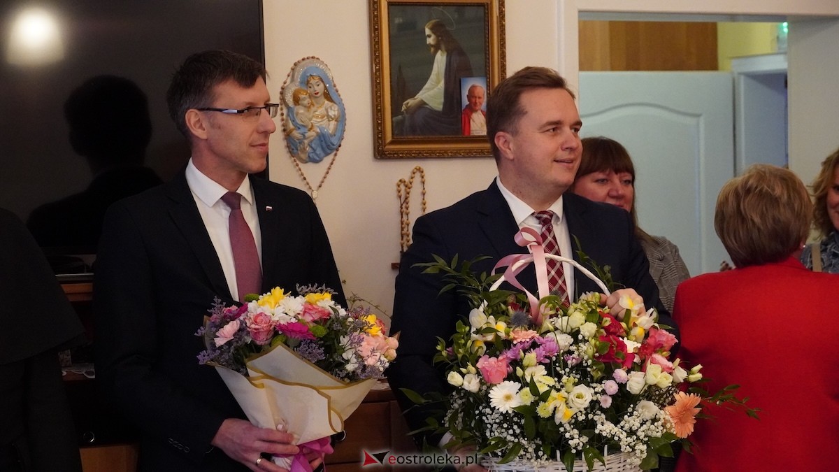 100. urodziny Pani Karoliny Piątkowskiej. Wyjątkowy jubileusz mieszkanki DPS PCK w Ostrołęce [25.11.2025] - zdjęcie #44 - eOstroleka.pl