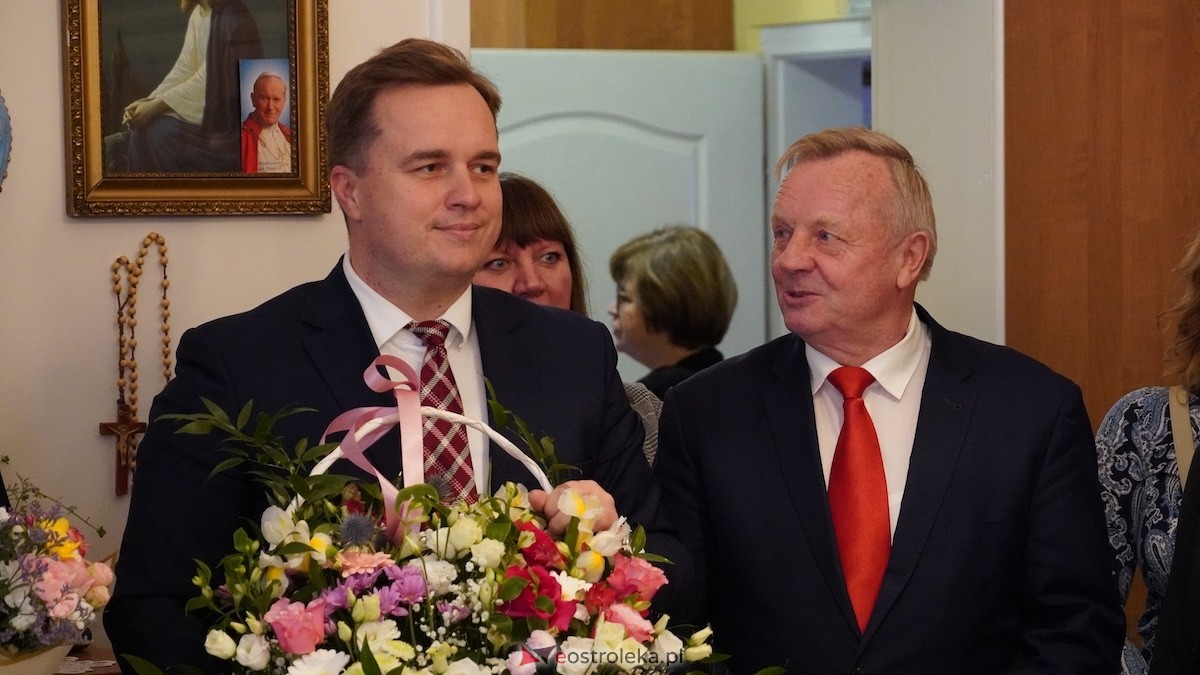 100. urodziny Pani Karoliny Piątkowskiej. Wyjątkowy jubileusz mieszkanki DPS PCK w Ostrołęce [25.11.2025] - zdjęcie #42 - eOstroleka.pl