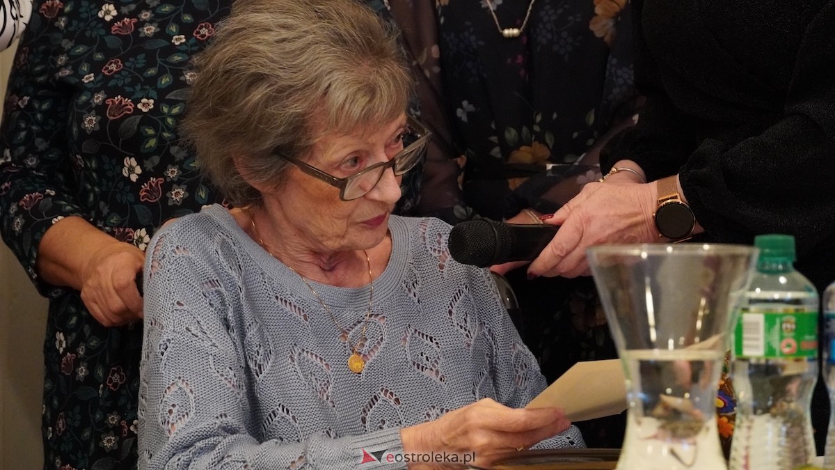 100. urodziny Pani Karoliny Piątkowskiej. Wyjątkowy jubileusz mieszkanki DPS PCK w Ostrołęce [25.11.2025] - zdjęcie #23 - eOstroleka.pl