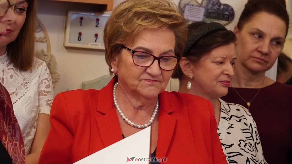 100. urodziny Pani Karoliny Piątkowskiej. Wyjątkowy jubileusz mieszkanki DPS PCK w Ostrołęce [25.11.2025] - zdjęcie #8 - eOstroleka.pl
