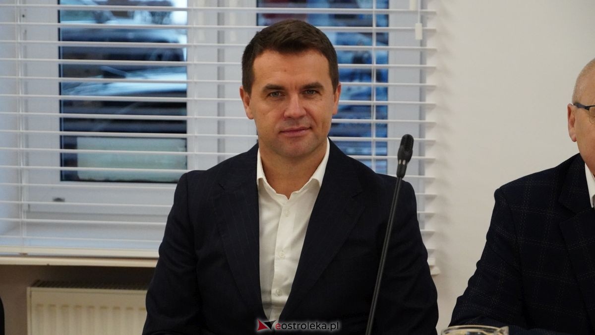 Sesja Rady Miasta [27.11.2025] - zdjęcie #41 - eOstroleka.pl