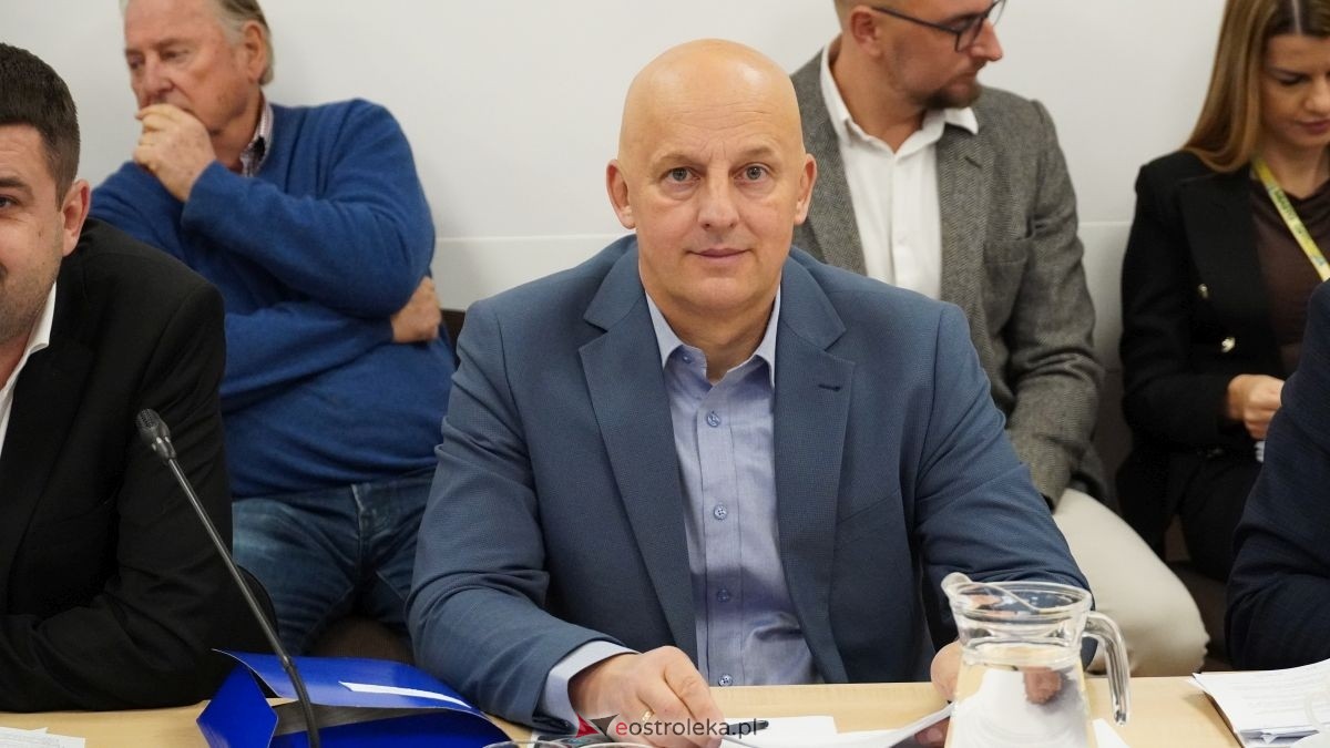 Sesja Rady Miasta [27.11.2025] - zdjęcie #36 - eOstroleka.pl