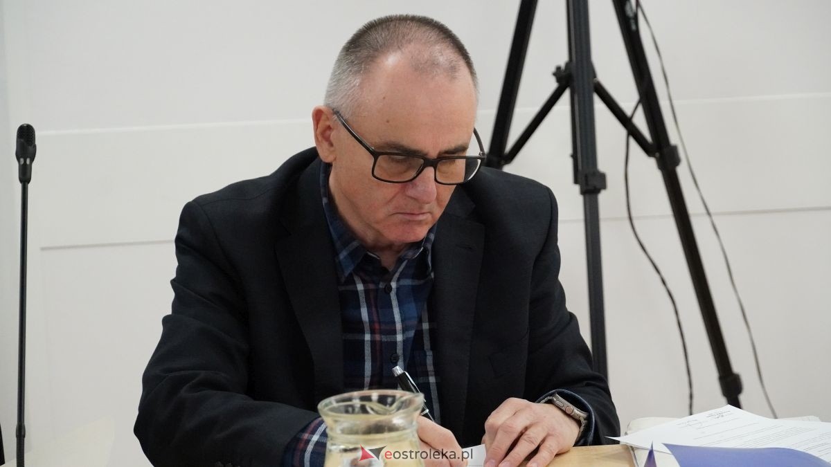 Sesja Rady Miasta [27.11.2025] - zdjęcie #31 - eOstroleka.pl