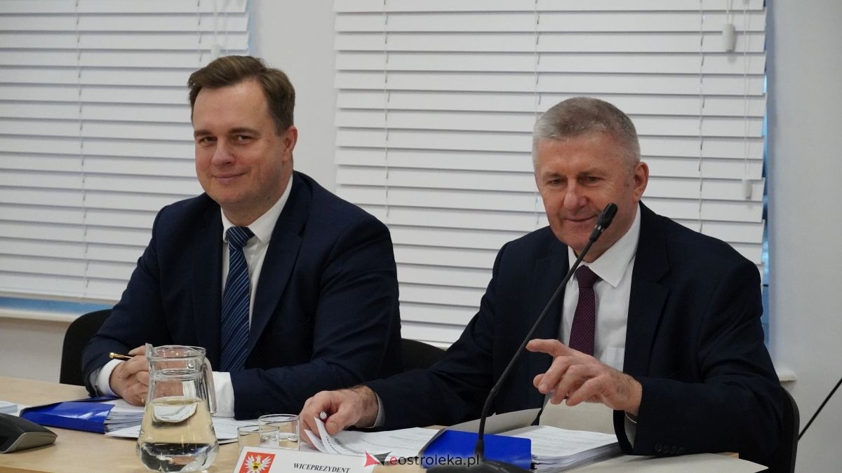 Sesja Rady Miasta [27.11.2025] - zdjęcie #27 - eOstroleka.pl