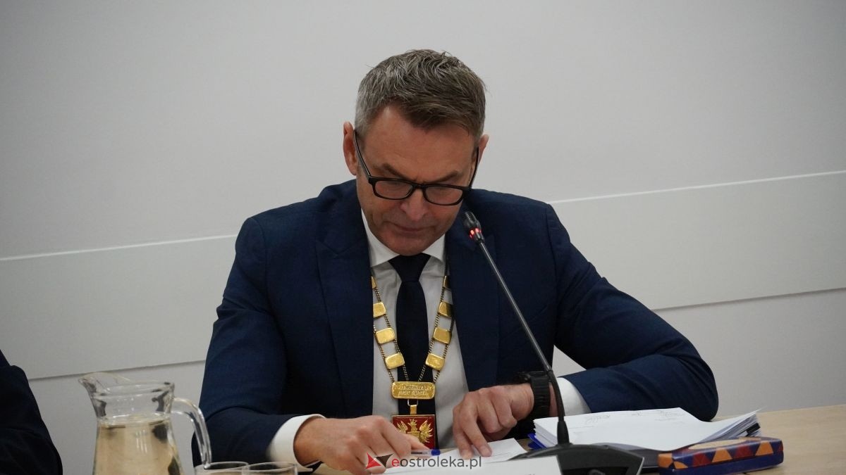 Sesja Rady Miasta [27.11.2025] - zdjęcie #22 - eOstroleka.pl