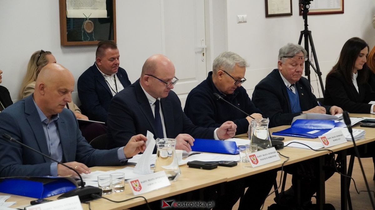Sesja Rady Miasta [27.11.2025] - zdjęcie #11 - eOstroleka.pl
