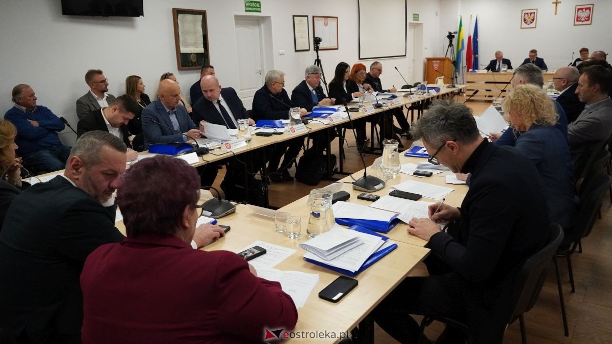 Sesja Rady Miasta [27.11.2025] - zdjęcie #8 - eOstroleka.pl